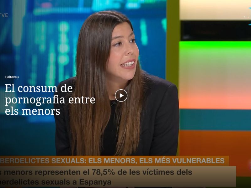 Nuestra compañera Marta Masip analiza en L’altaveu de RTVE el consumo de pornografía entre menores y sus implicaciones legales y educativas.